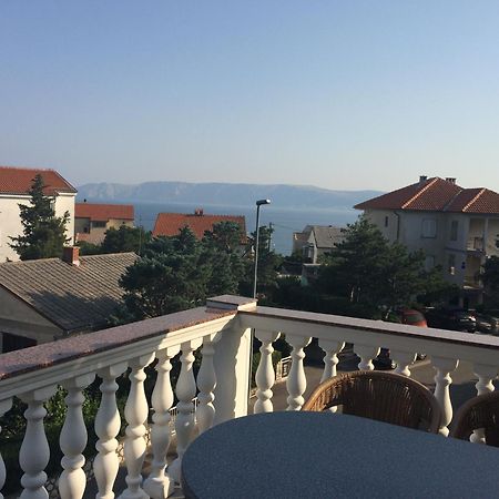 Apartment Kolundzic Novi Vinodolski Exteriör bild