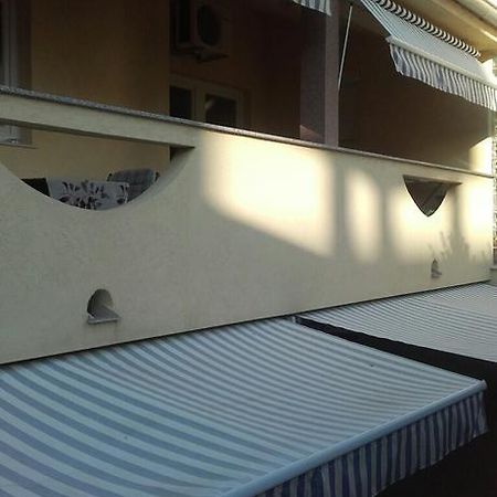 Apartment Kolundzic Novi Vinodolski Exteriör bild