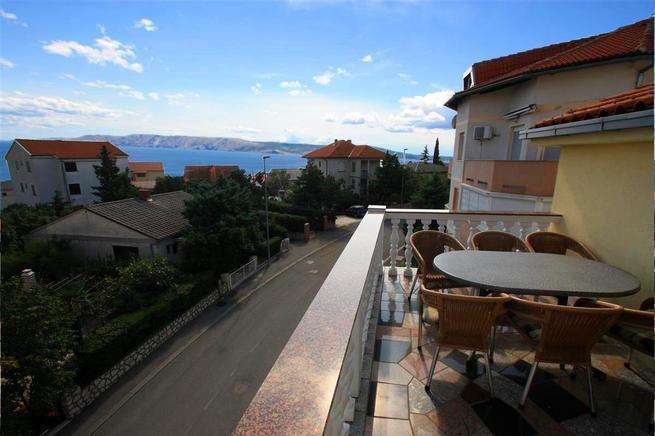 Apartment Kolundzic Novi Vinodolski Rum bild